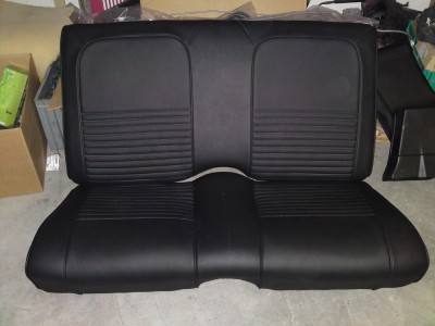 Ford Mustang Sitzbank nachher